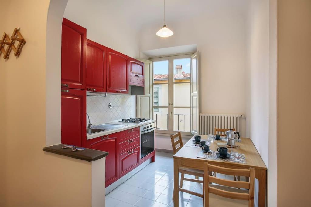 Palazzo Borghese 2 Bedroom Florenţa Exterior foto